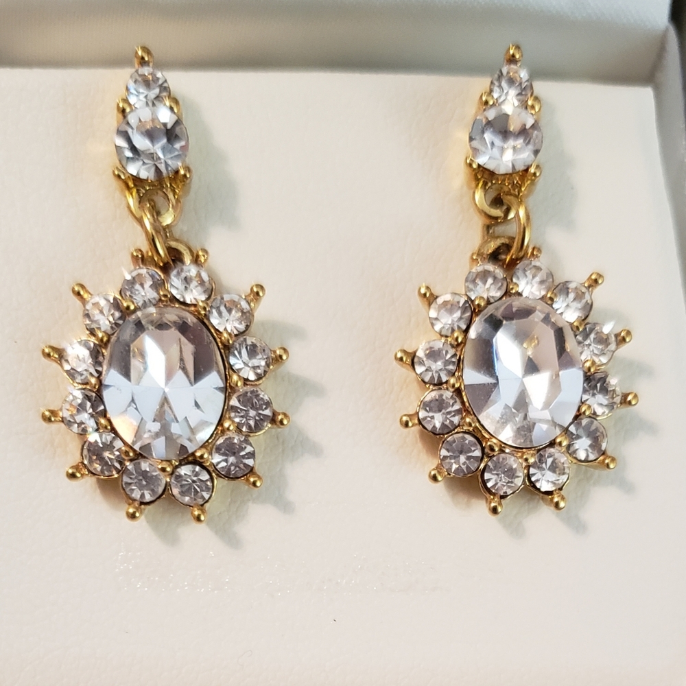 4 interchangeable jewelry items, one price!! - Picture 5 of 6